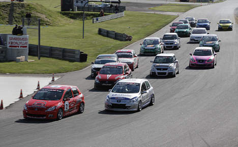 Starten på andet heat hvor HP Racing fik begge biler i top 5